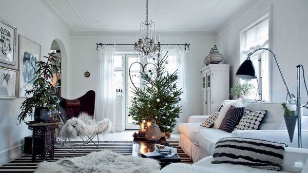 Как красиво украсить новогоднюю елку?